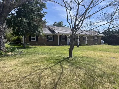 Exterior - 654 Dogwood Ln, Talbott, TN 37877 photo 2 of 21