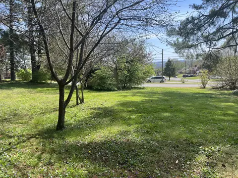 Exterior - 654 Dogwood Ln, Talbott, TN 37877 photo 17 of 21
