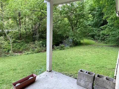 2816 Pittman Center Rd, Sevierville, TN 37876