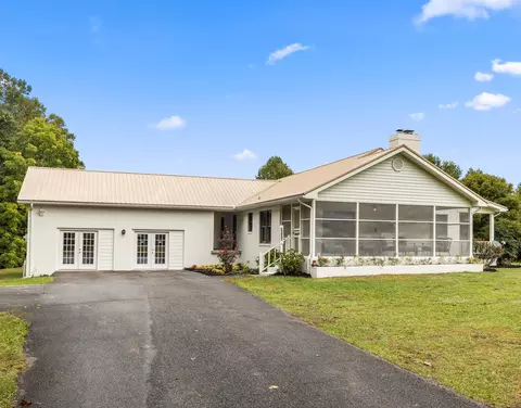 4525 Hooper Hwy, Cosby, TN 37722