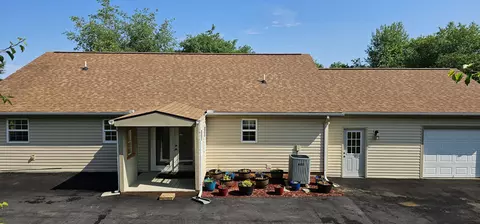 3715 Hardwood Rd, Kodak, TN 37764