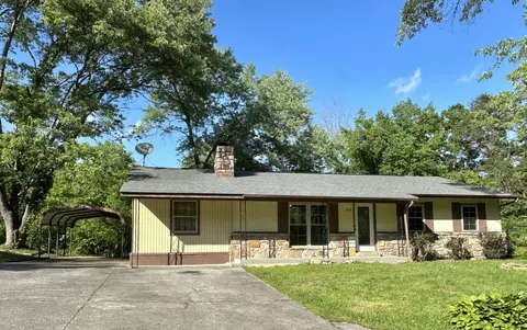 125 E Loop Rd, Sevierville, TN 37862 photo 2