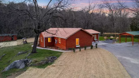 1217 Jayell Rd, Sevierville, TN 37876