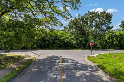 1200 E Harper Ave, Maryville, TN 37804