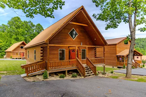 Undisclosed, Gatlinburg, TN