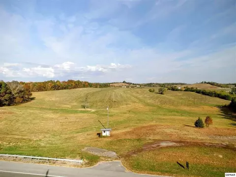 2456 Newport Highway Hwy, Sevierville, TN 37876