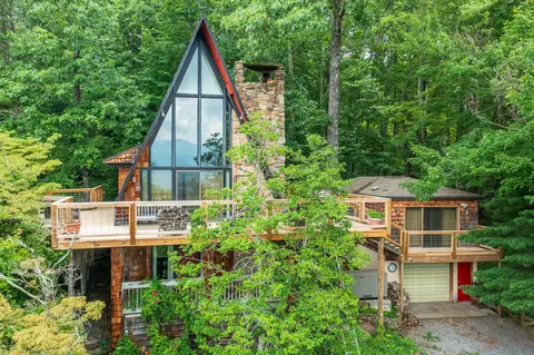 1136 Upper Alpine Way, Gatlinburg, TN 37738