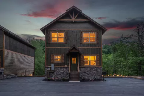 Undisclosed, Pigeon Forge, TN