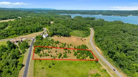 107 Roaming Fawn Dr, Rockwood, TN 37854
