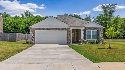 327 Caroline Ct, Talbott, TN 37877