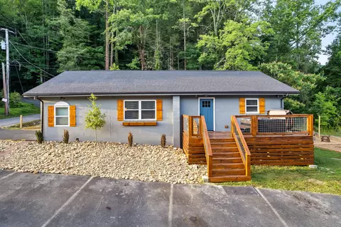 3118 Priscilla Heights Ln, Sevierville, TN 37862