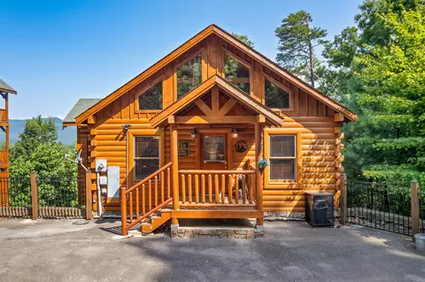 1719 High Rock Way, Sevierville, TN 37862