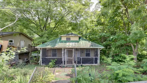 327 Floral St, Greeneville, TN 37743