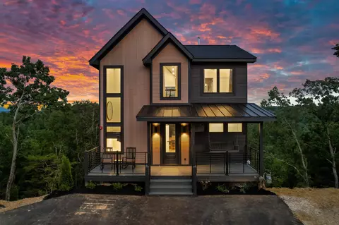 417 Compass Point Way, Sevierville, TN 37876
