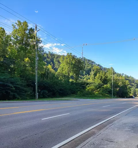 0 E Parkway Pkwy, Gatlinburg, TN 37738
