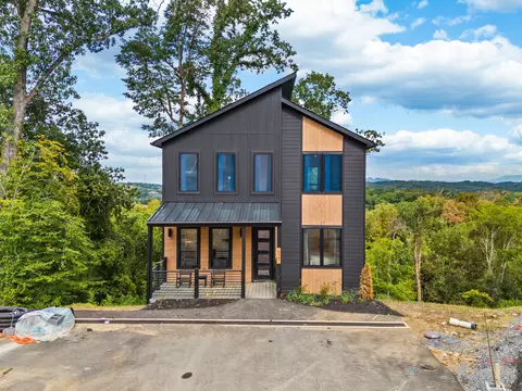 527 New Venture Way, Sevierville, TN 37876