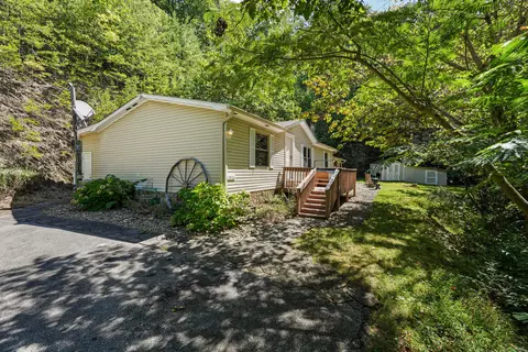 1046 Bryan View Rd, Sevierville, TN 37862