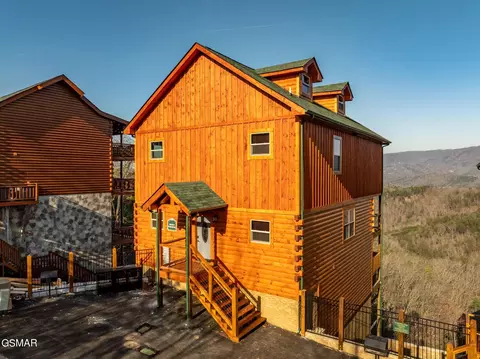 1505 Firefly Trail Way, Sevierville, TN 37862