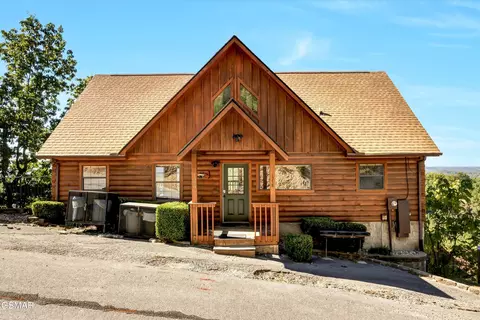 1578 Bears Den Way, Sevierville, TN 37862