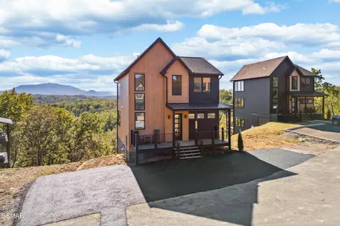 405 Compass Point Way, Sevierville, TN 37876