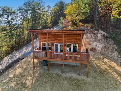 2186 Windswept View Way, Sevierville, TN 37876