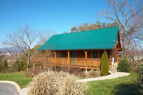 1652 Little Cabin Loop, Sevierville, TN 37862