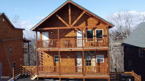 672 Stockton Dr, Sevierville, TN 37876