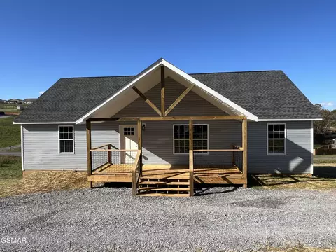 1875 Siesta Dr, Newport, TN 37821