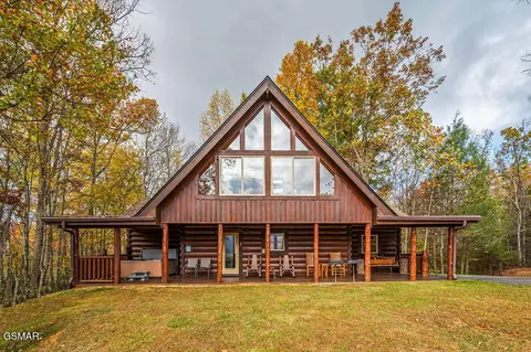 544 Thissa Way, Gatlinburg, TN 37738