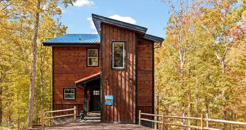 2974 Ginas Way, Sevierville, TN 37862