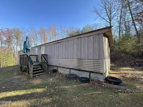 1250 Azalea Ln, Newport, TN 37821