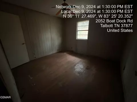 Bedroom - 2052 Boat Dock Rd, Talbott, TN 37877 photo 2 of 2