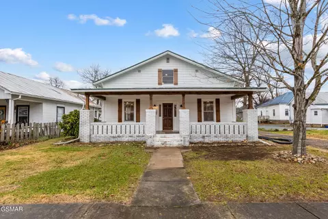 542 Belle Ave, Sevierville, TN 37862