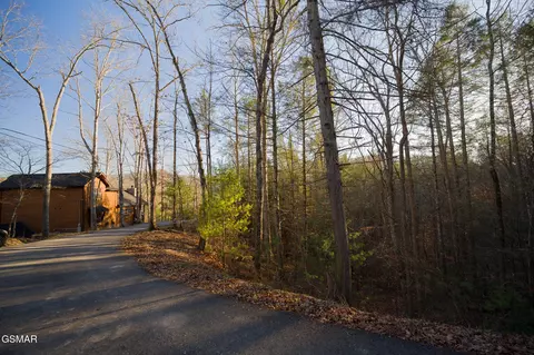 lot13 Ginas Way, Sevierville, TN 37862