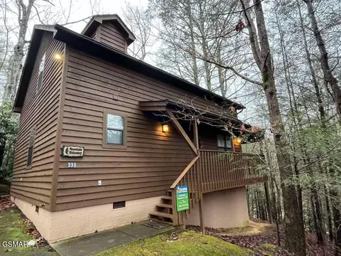 338 King Rd, Gatlinburg, TN 37738