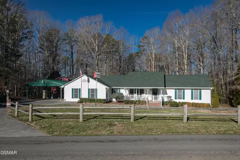 2120 Little Cove Rd, Sevierville, TN 37862