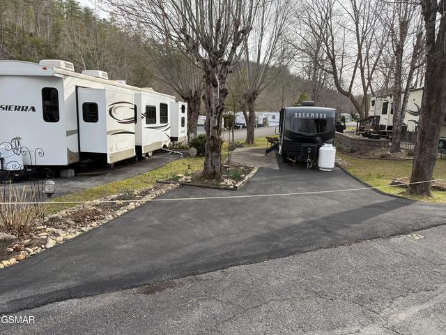 4229 E Pkwy #50, Gatlinburg, TN 37738 | 6 Photos - Movoto