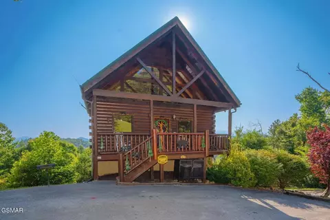 Undisclosed, Sevierville, TN