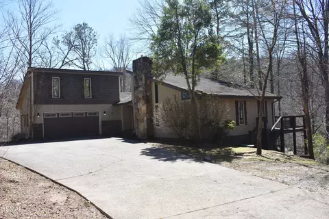 1014 N Ridge Pl, Sevierville, TN 37876