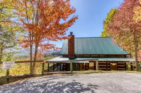 2176 Memory Way, Sevierville, TN 37876