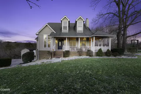2022 James Rd, Sevierville, TN 37876
