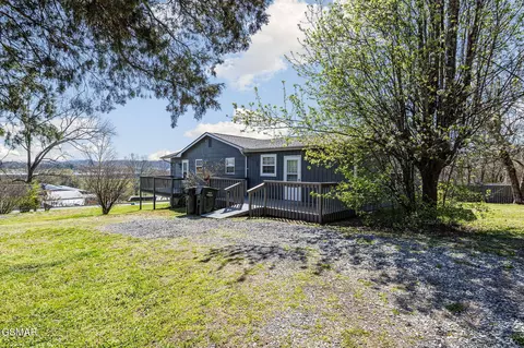 111 Franklin Dr, Sevierville, TN 37862