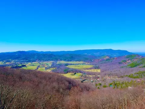 3 Ravens Den Way # -A, Sevierville, TN 37862