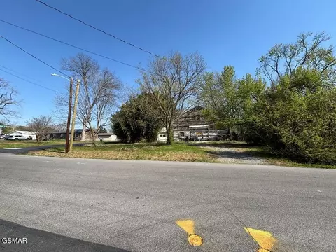 200 Caton Rd, Sevierville, TN 37862