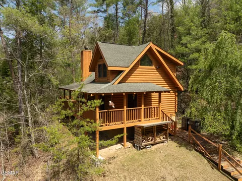 2843 Lightfoot Way, Sevierville, TN 37862