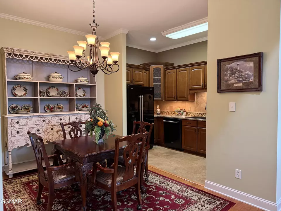Dining - 915 Fine Glen Drive Dr, Sevierville, TN 37862 photo 2 of 4