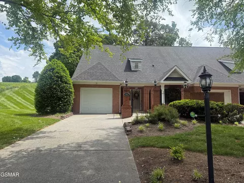 Exterior - 915 Fine Glen Drive Dr, Sevierville, TN 37862 photo 1 of 2