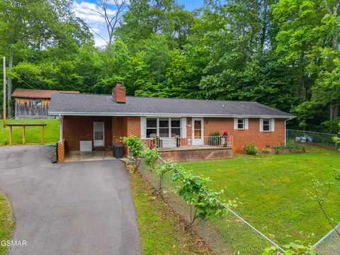 1549 Park Ln, Sevierville, TN 37876