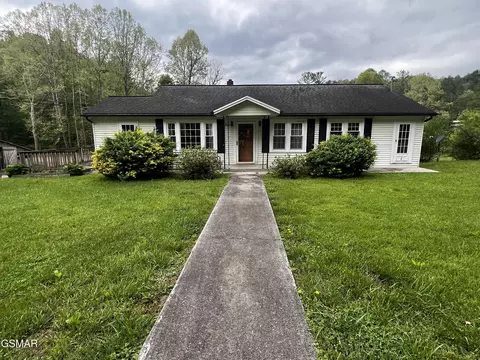 3380 Grassy Fork Rd, Hartford, TN 37753