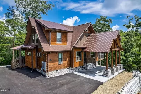 4427 Stackstone Rd, Sevierville, TN 37862 photo 1